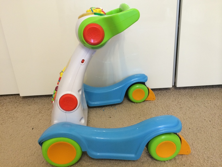 Каталка ходунки Chicco Ergo Gym в отл. состоянии, 1000 руб.