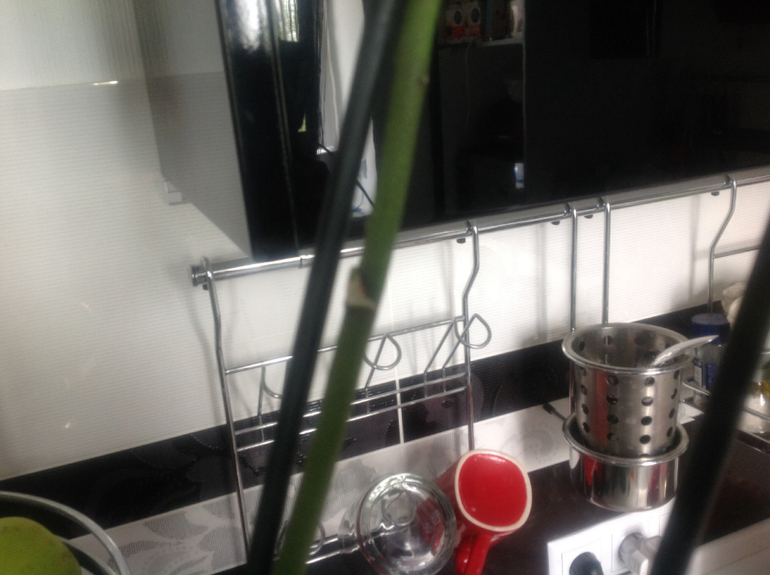 Знающие подскажите пожалуйста.