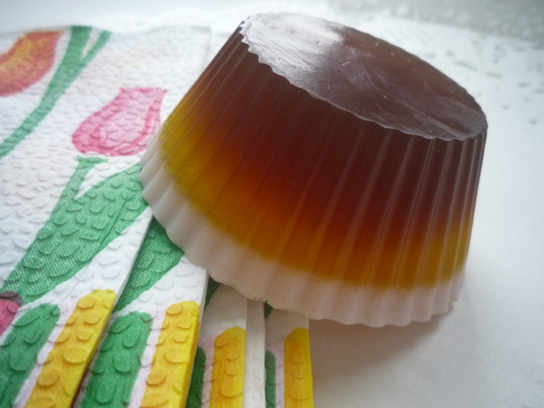 Моя девчушка намыловарила...