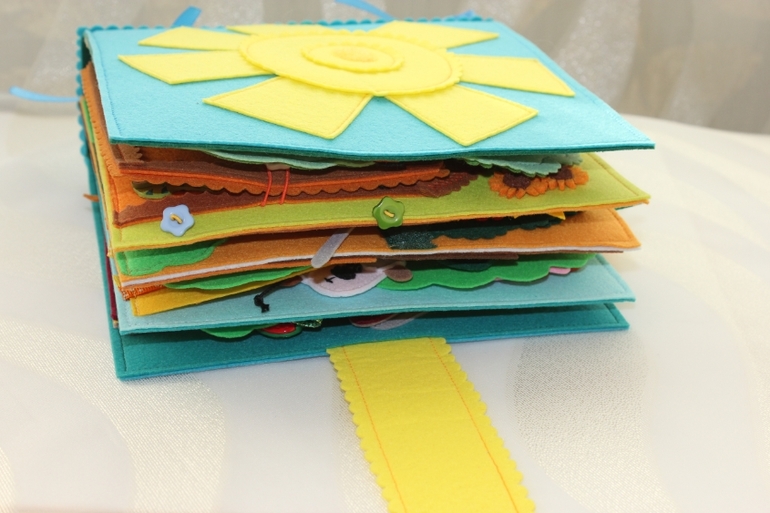 Развивающая книжка.