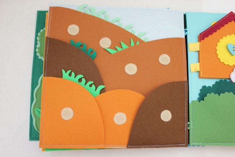 Развивающая книжка.