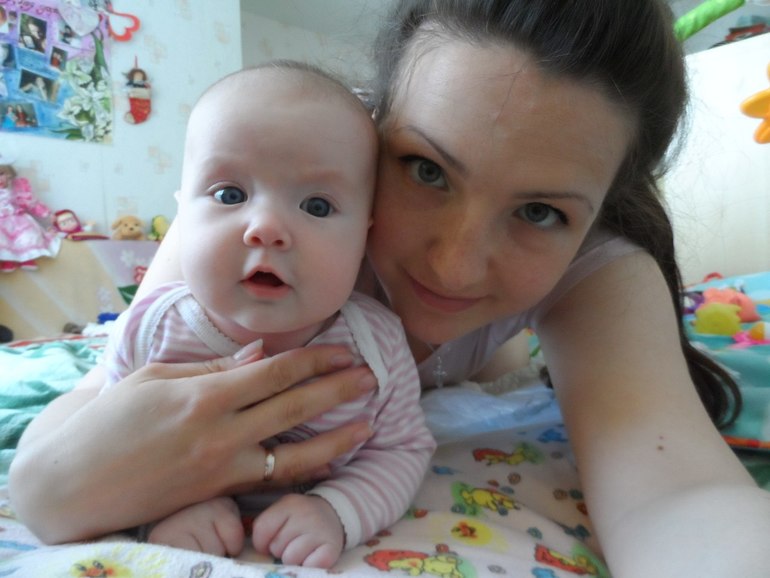 Тоже интересно)) сколько лет на вид?