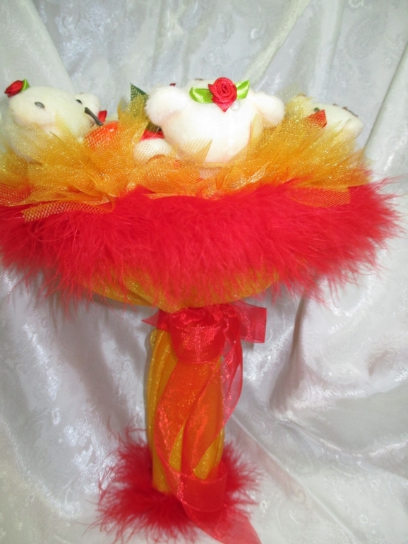 Вырастила первое деревце.