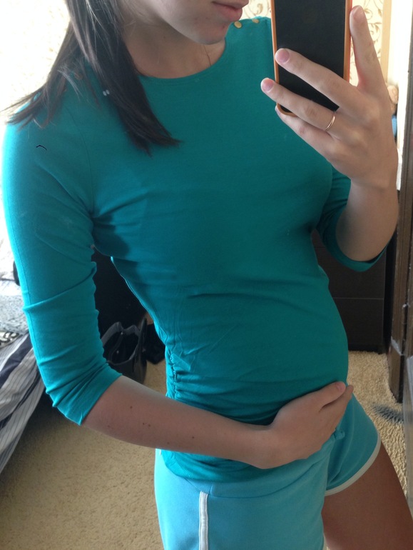 ASOS. Одежда для беременных.