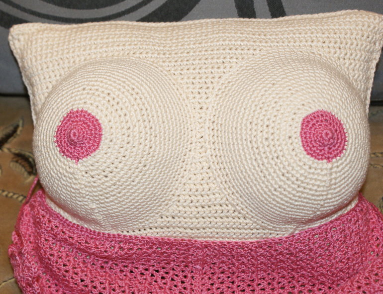 Моя подушка в стиле Ню (18+)