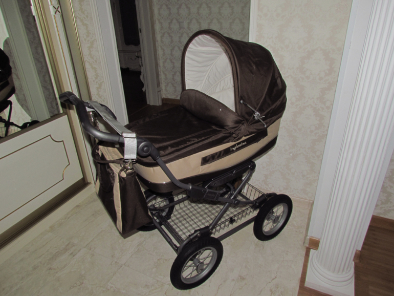 Продам коляску-люльку Inglesina Vittoria на шасси Ergo bike
