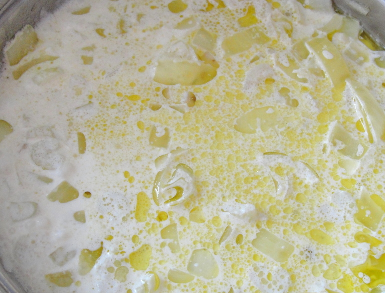 Пюре из брокколи и сельдерея