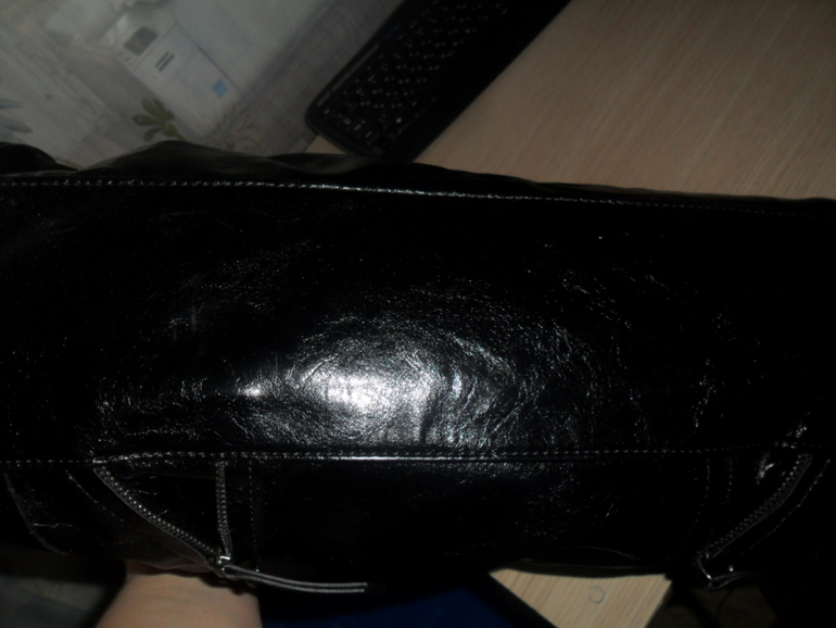 Две модные сумки 250 рэ