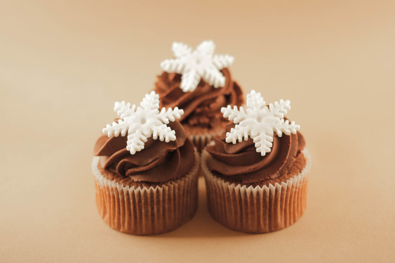 Шоколадные с шоколадным кремом. Пекла на Новый год