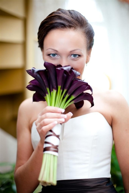 Спешите заказать свадебную фотосъёмку , Визаж и букетик !