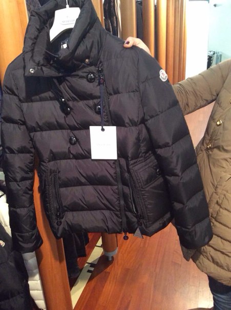 Moncler со скидками на заказ!Женское))