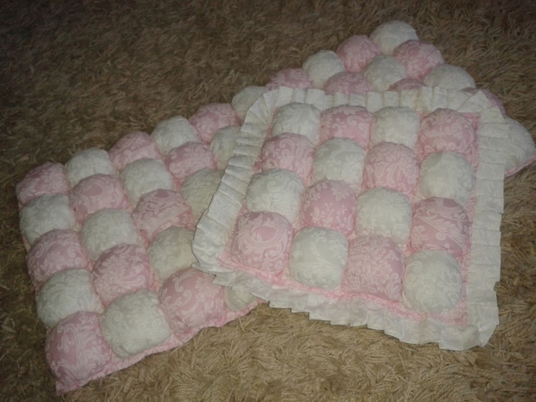 Матрасик и подушка в коляску=)))