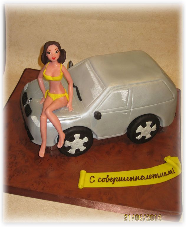 Девушка на БМВ