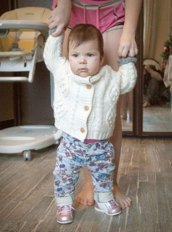 Сегодня Сашеньке 8 месяцев!