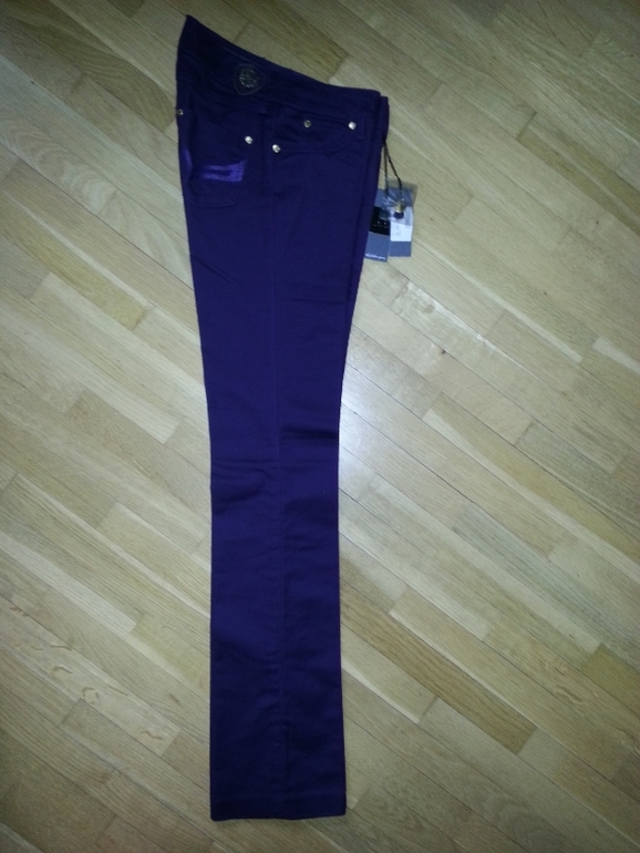 Женская одежда новая ( джинсы,брюки,юбка) ,бренды Италии, продам недорого!