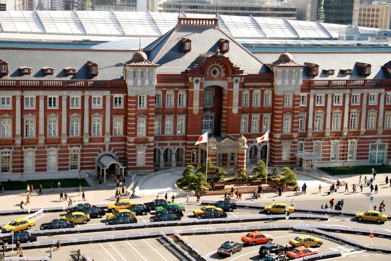 Tokyo station...