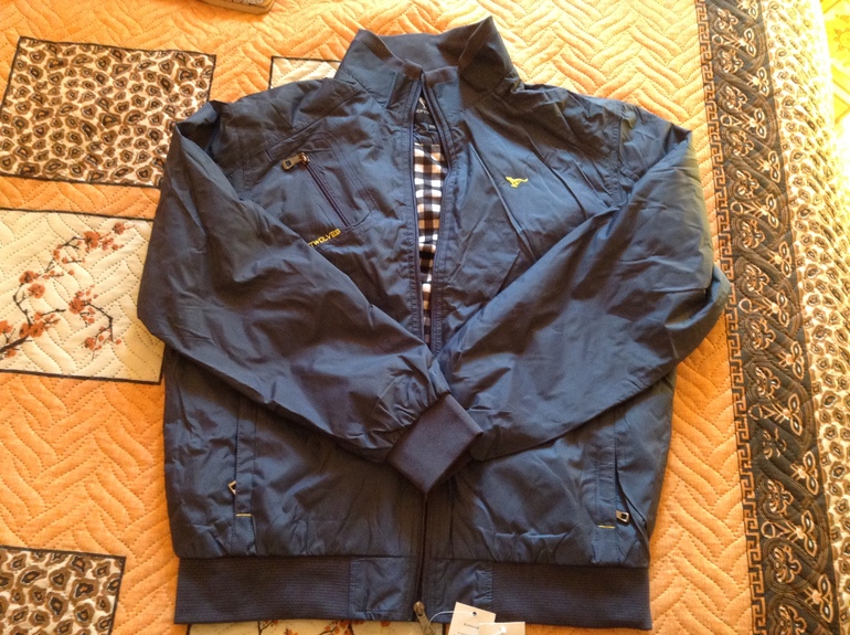 Отличная мужская ветровка р48-50