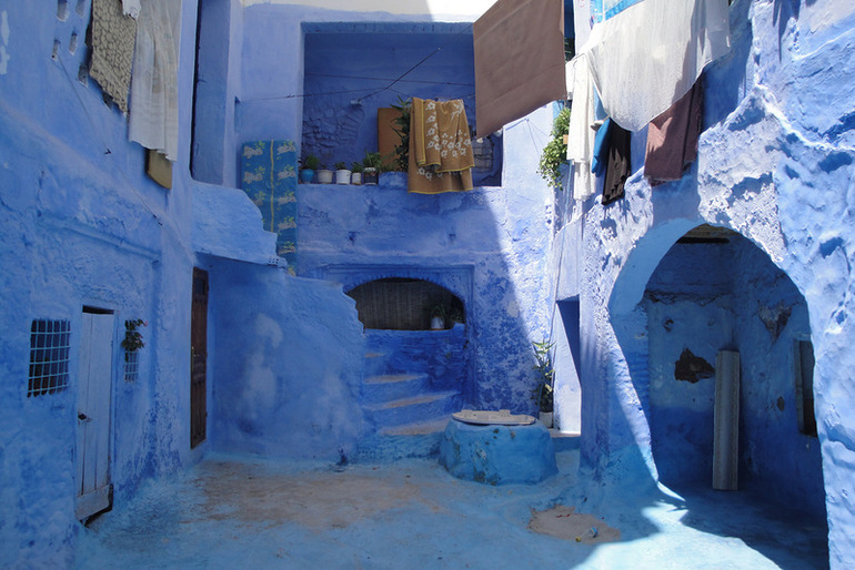 Синий город!