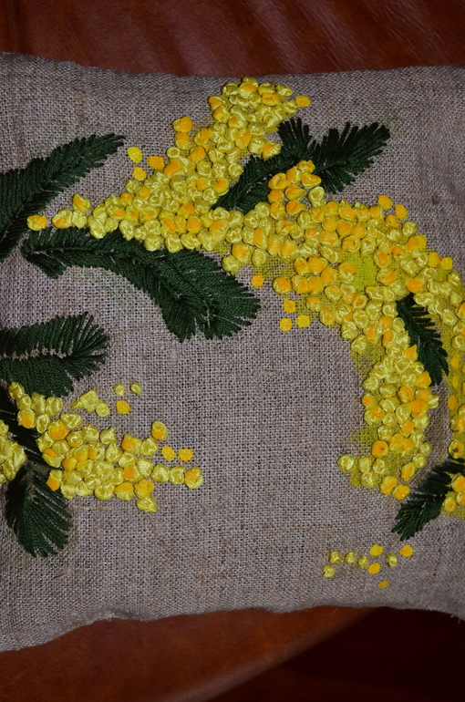 Прошу оценить мои первые узелки!!!!