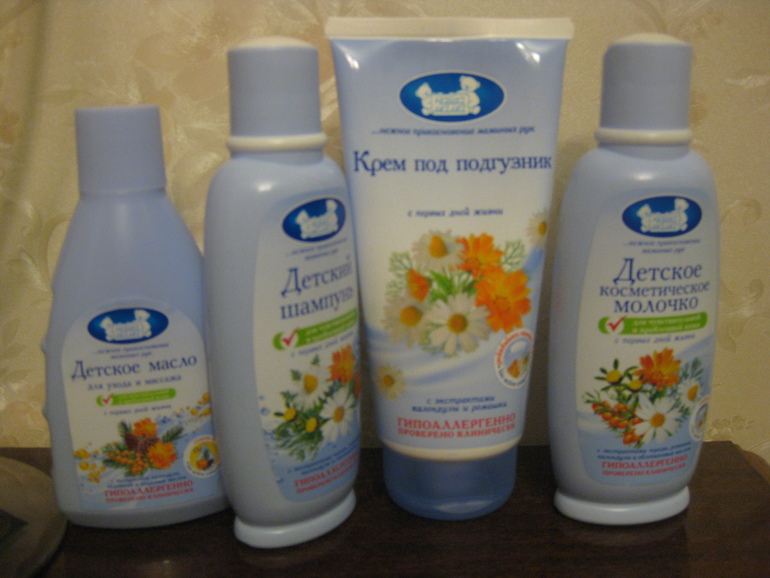 Отдам детскую косметику