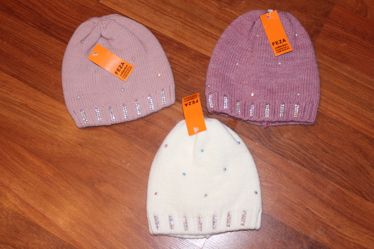 новые шапки для девочки