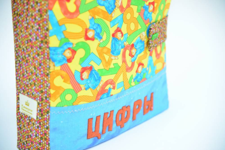 Развивающая книжка ЦИФРЫ