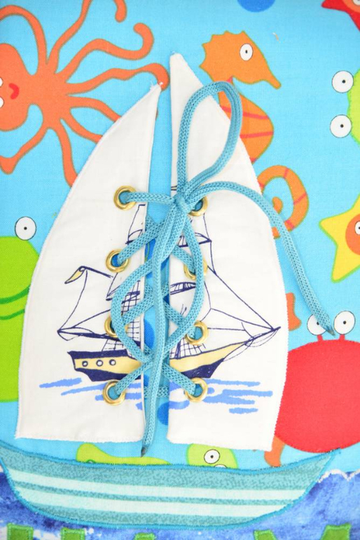 Развивающая книжка НА МОРЕ
