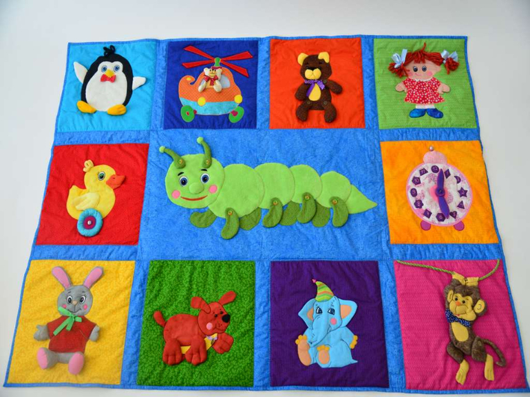 Развивающий коврик Веселая гусеница !!!