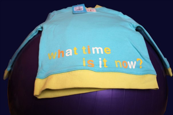 Костюмчик "Веселые часики" - 1030 руб. (новый! в наличии!)