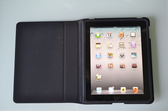Продам iPad 1 16 Gb Wi-Fi  6000 руб.