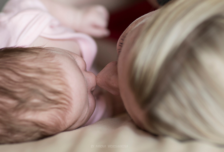 Таня, Саша, Денис и малышка Лерочка