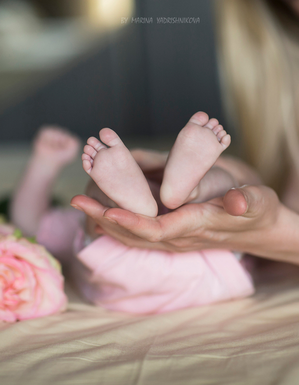 Таня, Саша, Денис и малышка Лерочка