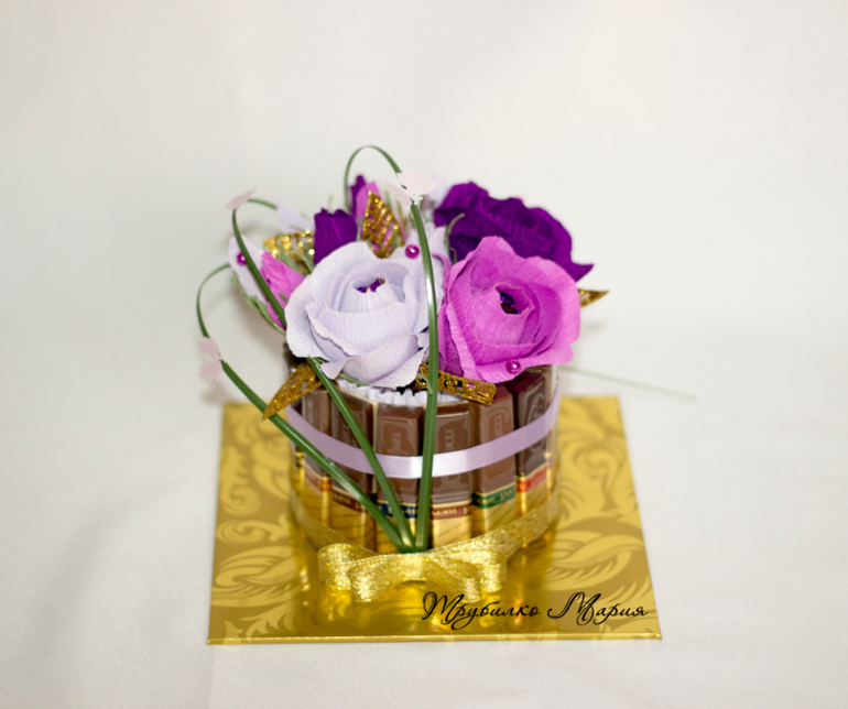 Цветочки в горшочках и не только....