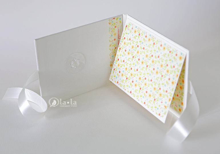 Коробочка для диска и фотографи!