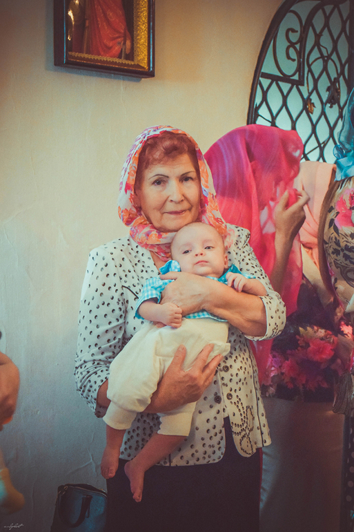 Покрестили малышастиков))