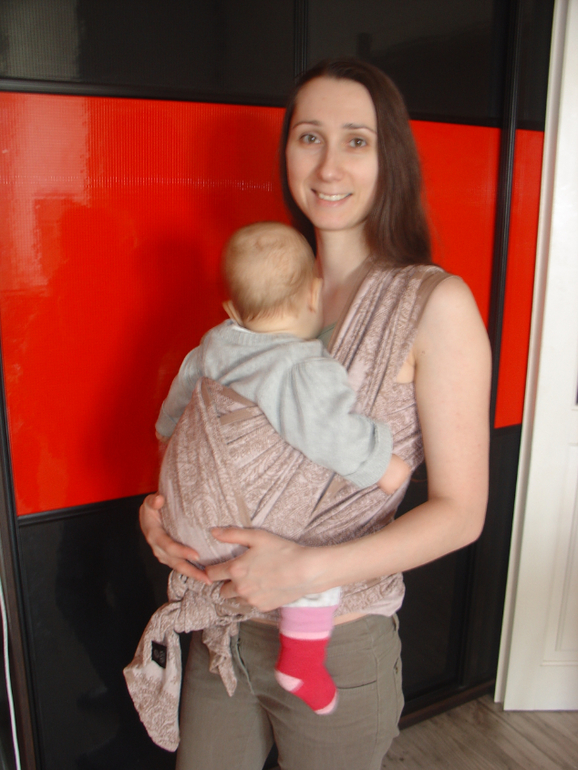 Тест-драйв слинг-шарфа Diva Essenza Moka