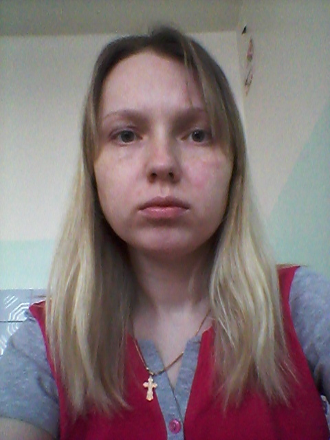 Помогите подобрать прическу,пожалуйста!