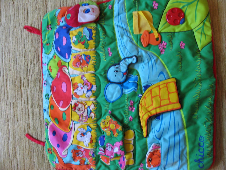 Chicco Развивающий коврик Лесная поляна,в отличном состоянии,800р