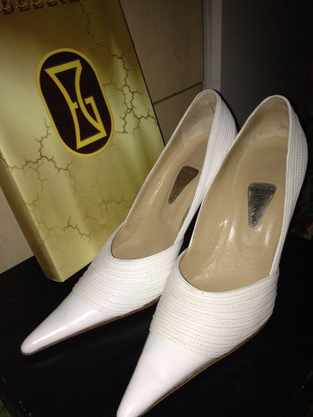 Туфли белые(свадебные)