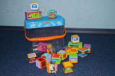 Куплю строительные сенсорные кубики Fisher Price