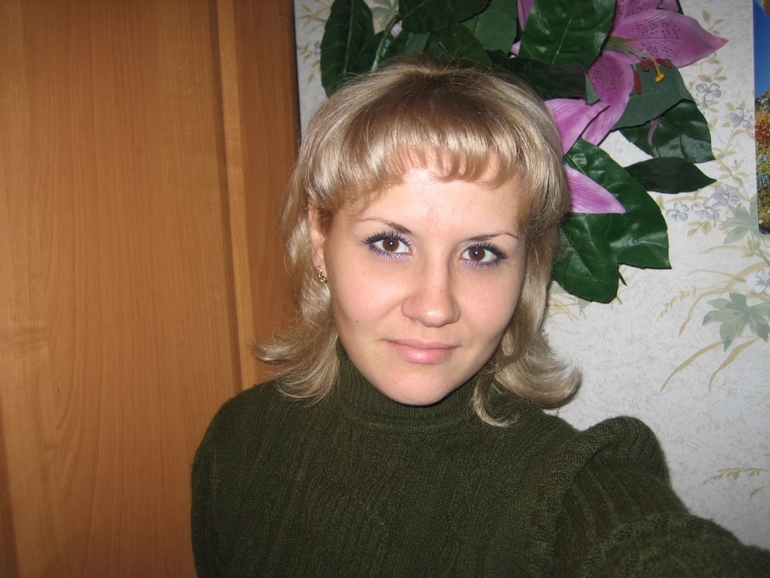 И все таки блонд...