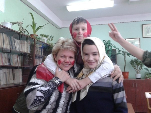 Ярик очевидно любит своего классного руководителя :-)