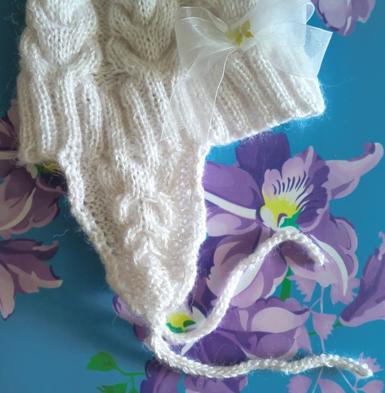 Снова шапка с косами - елочками