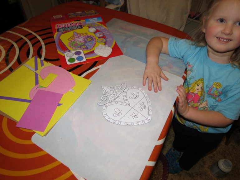 Ждем Новый год и получаем задания.