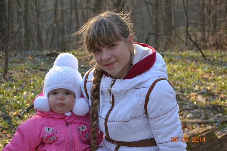 Моей куколке год и десять