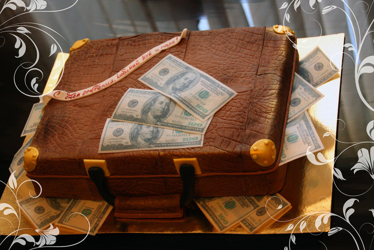 Торт "чемодан"