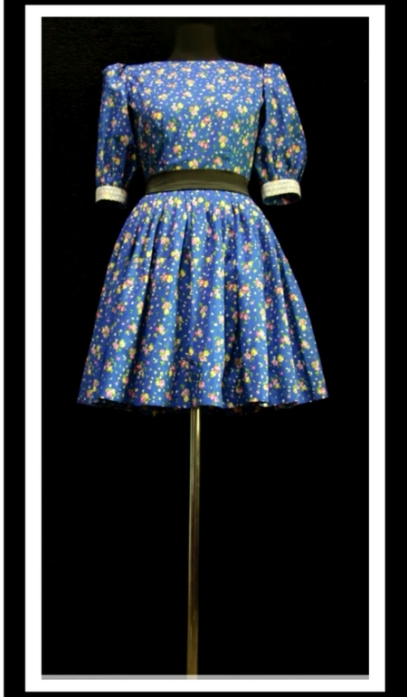 Платья дизайнерские,все в единственном экземпляре!Прошу как всегда любить и жаловать и себя баловать!