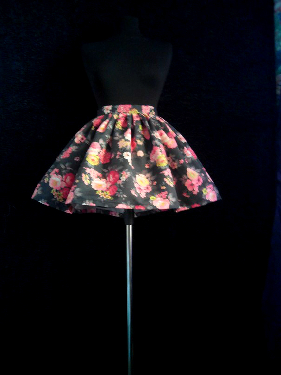 Новая карамелька!Джинса тонкая.На разлет!!!