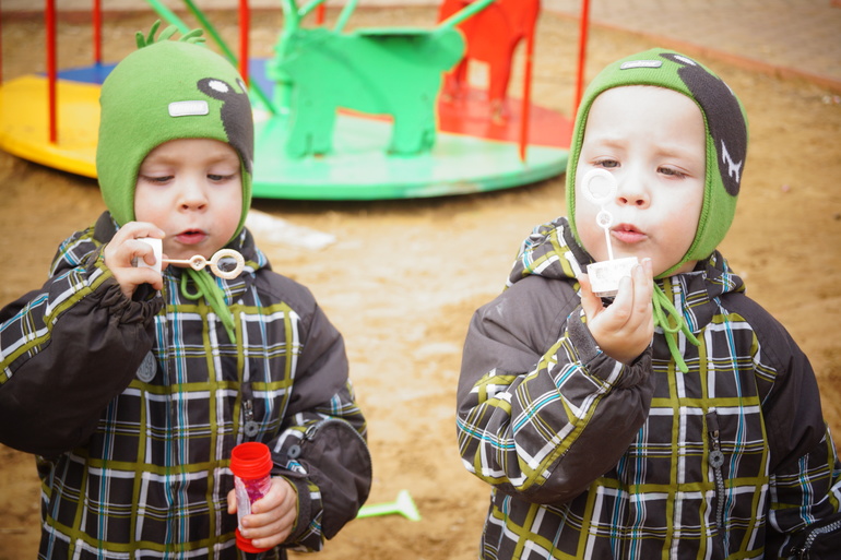 Наконец мы гуляем СПОКОЙНО :)