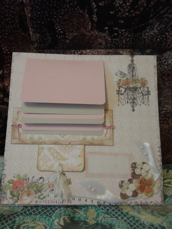 чуть-чуть натворила...